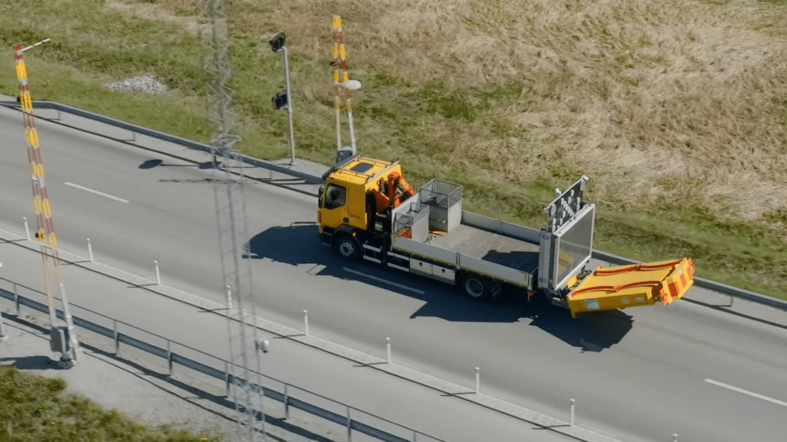 2025-11-17T22:46:14.275Z